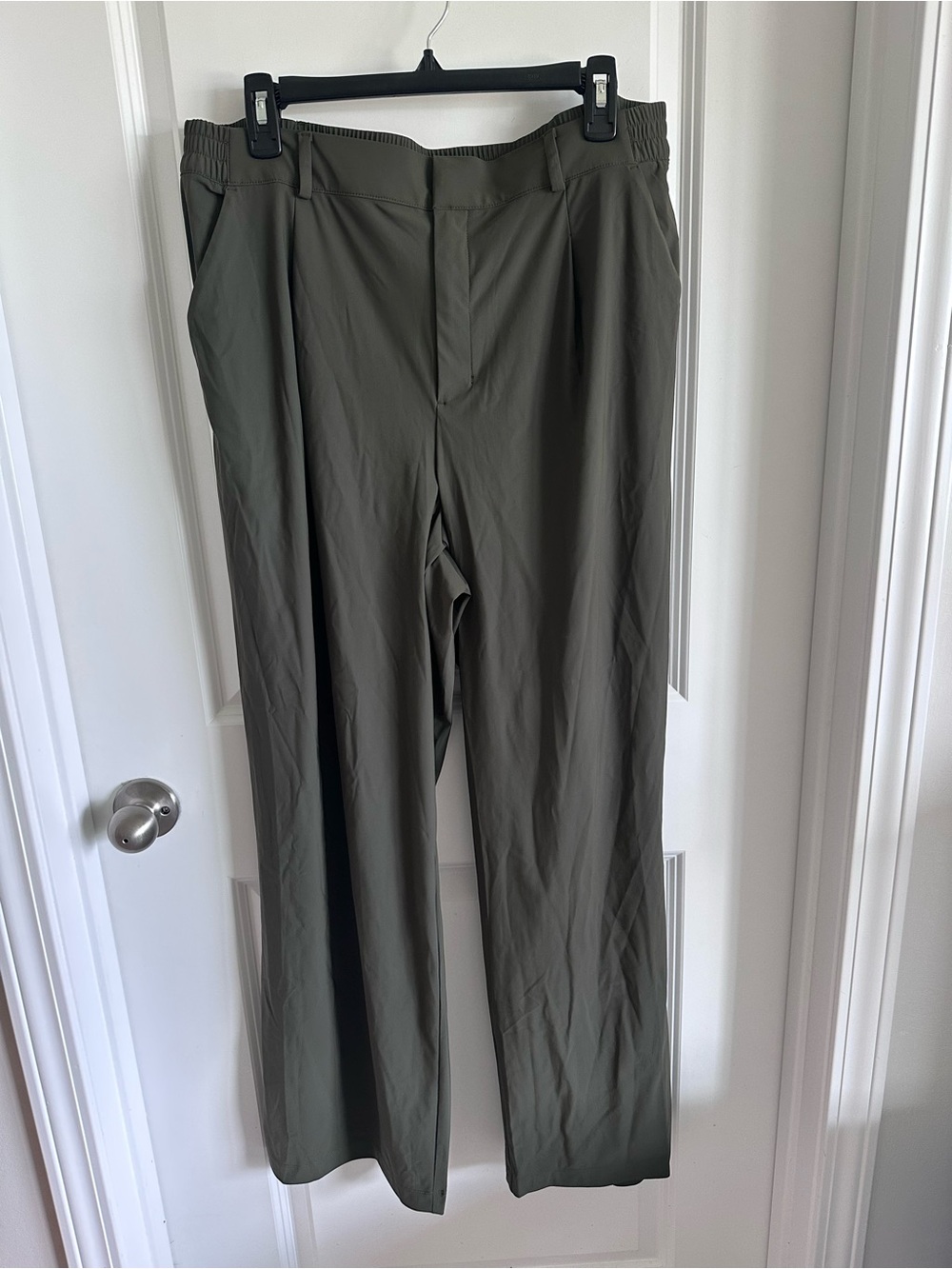 Old Navy Olive Stretch Dress Pants